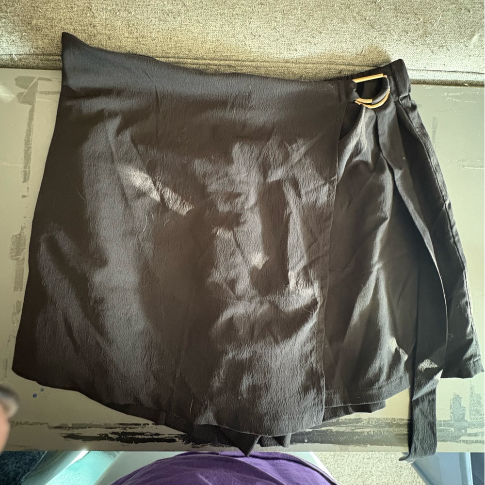 SHEIN Black Wrap Skort with Gold Buckle